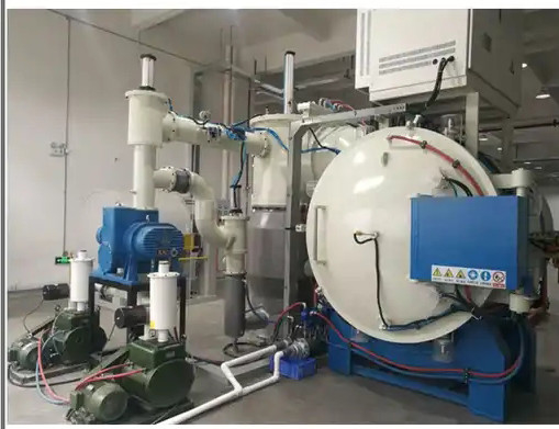 स्टेनलेस स्टील धातु सामग्री हीट ट्रीटमेंट के लिए 120KW वैक्यूम प्रतिरोध फर्नेस