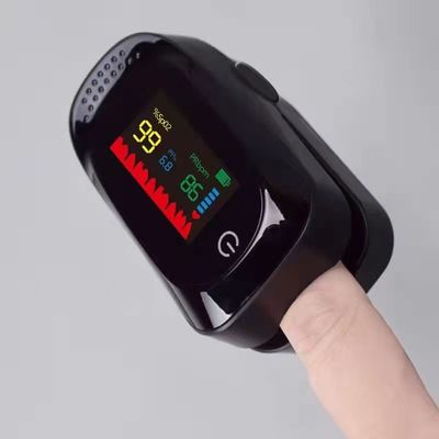 1.5V * 2 49.5g फिंगरटिप पल्स ऑक्सीमीटर ABS हार्ट रेट मॉनिटर फिंगर क्लिप